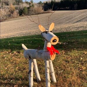 Gift/Decor birch wooden deer Handmade in 🇨🇦